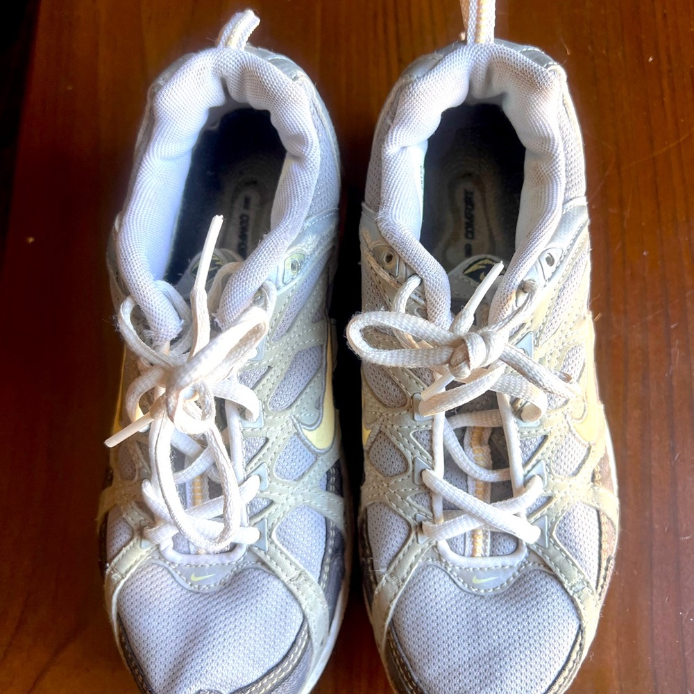 Nike Airmax Trail Running Shoes 2005? Barely worn.